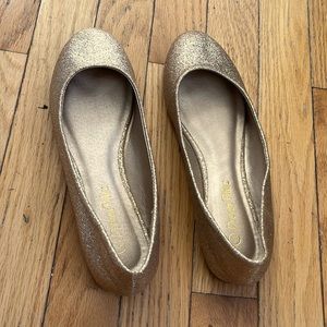 gold sparkly flats